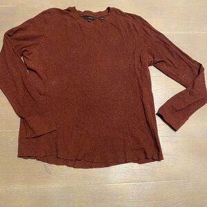 VINCE men's rust casual long sleeved top, size L